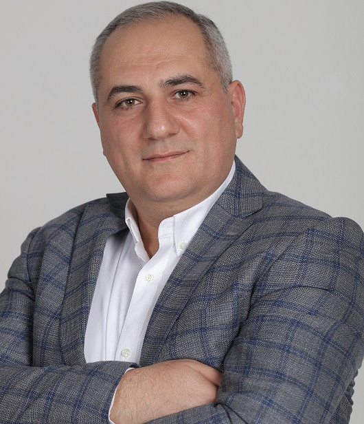 Артур Бадалян